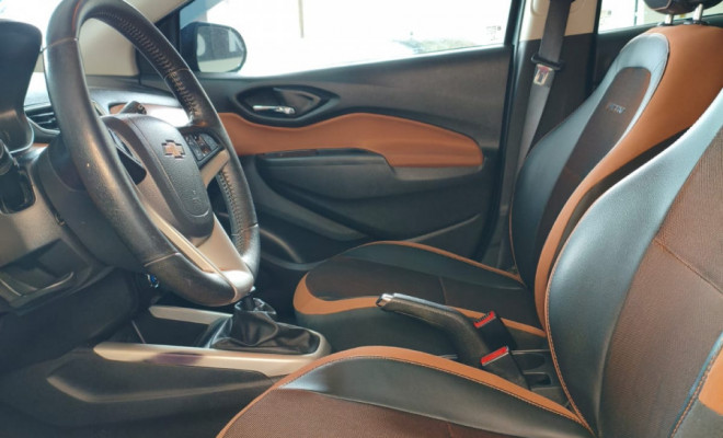 GM - Chevrolet ONIX HATCH ACTIV 1.4 8V Flex 5p Mec. 2018 Flex-5