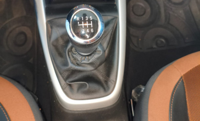 GM - Chevrolet ONIX HATCH ACTIV 1.4 8V Flex 5p Mec. 2018 Flex-11