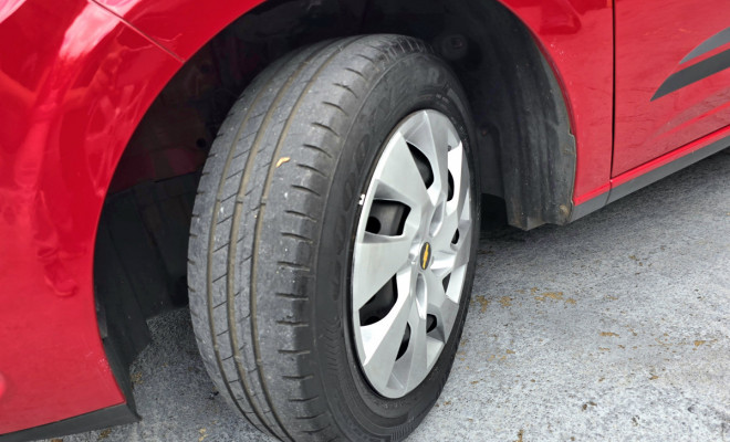 GM - Chevrolet ONIX HATCH LT 1.4 8V FlexPower 5p Mec. 2013 Flex-4