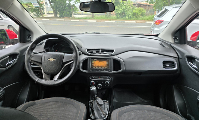 GM - Chevrolet ONIX HATCH LT 1.4 8V FlexPower 5p Mec. 2013 Flex-8