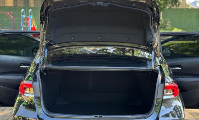 Toyota Corolla XEi 2.0 Flex 16V Aut. 2023 Flex-9