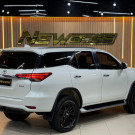 Toyota Hilux SW4 SRX 4x4 2.8 TDI 16V Dies. Aut. 2016 Diesel-0