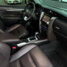 Toyota Hilux SW4 SRX 4x4 2.8 TDI 16V Dies. Aut. 2016 Diesel-5