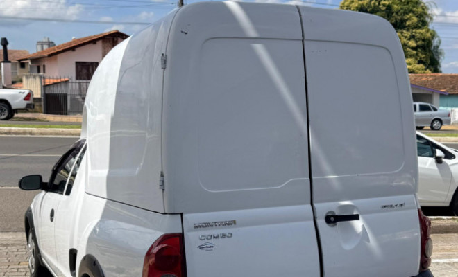 GM - Chevrolet MONTANA COMBO 1.4 8V ECONOFLEX 2010 Flex-3