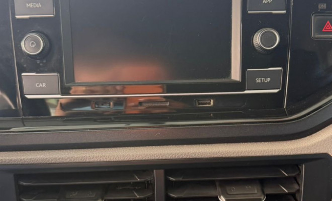 VW - VolksWagen Polo Comfort. 200 TSI 1.0 Flex 12V Aut. 2019 Flex-11