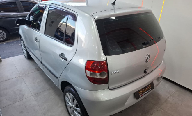 VW - VolksWagen Fox Plus 1.6Mi Total Flex 8V 4p 2008 Flex-26
