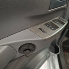 VW - VolksWagen Fox Plus 1.6Mi Total Flex 8V 4p 2008 Flex-17