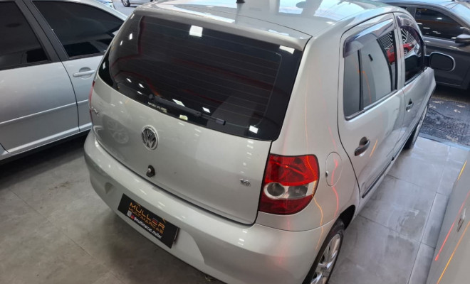 VW - VolksWagen Fox Plus 1.6Mi Total Flex 8V 4p 2008 Flex-24