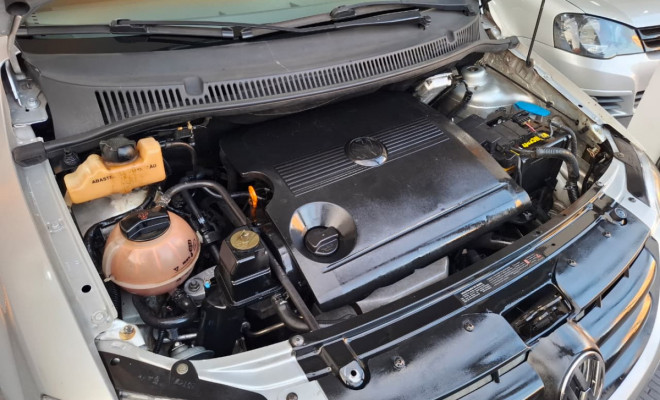 VW - VolksWagen Fox Plus 1.6Mi Total Flex 8V 4p 2008 Flex-18