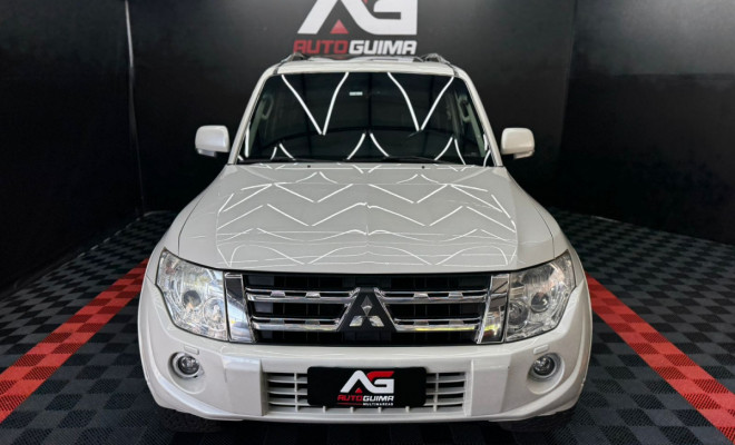 Mitsubishi Pajero HPE Full 3.2 4x4 T.I.Dies. 5p Aut 2014 Diesel-0