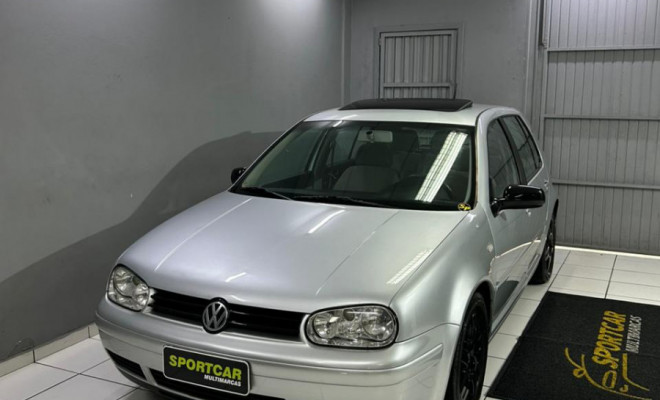 VW - VolksWagen Golf 2.0/ 2.0 Mi Flex Aut/Tiptronic. 2001 Flex-0