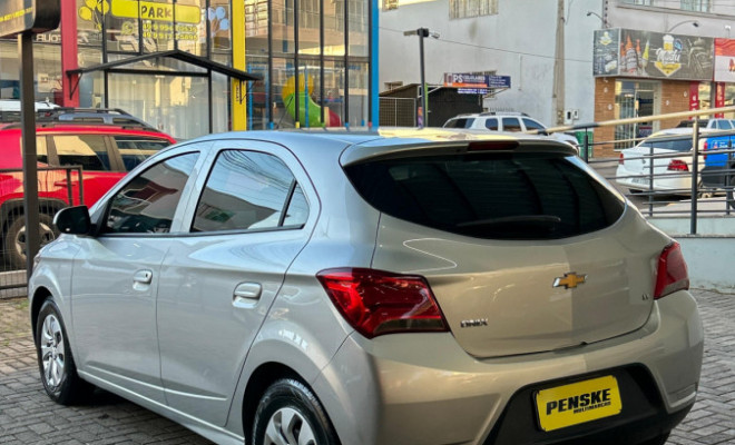 Onix LT 1.0 2019 Completo-0