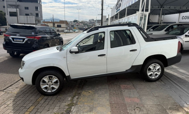 Renault DUSTER OROCH Expression 1.6 Flex 16V Mec 2016 Flex-1