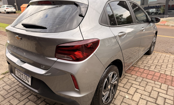 GM - Chevrolet ONIX HATCH LT 1.0 12V Flex 5p Mec. 2025 Flex-2