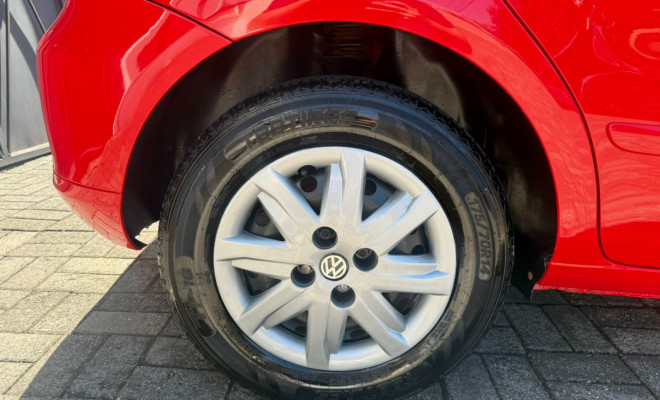 VW - VolksWagen Gol (novo) 1.0 Mi Total Flex 8V 4p 2012 Flex-8