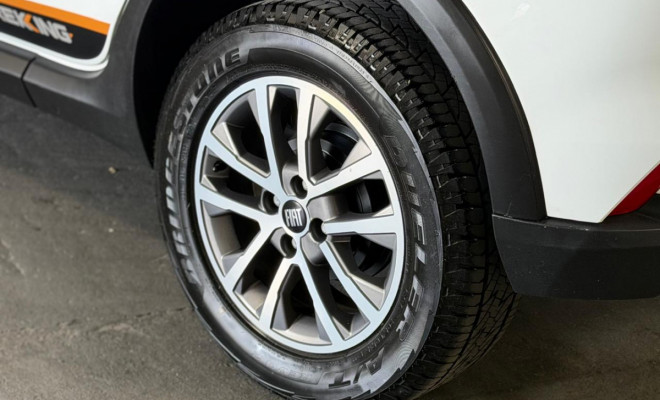 Fiat ARGO TREKKING 1.3 8V Flex 2024 Flex-12