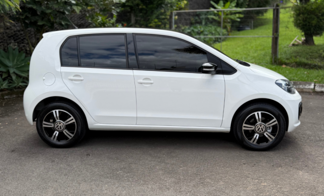 VW - VolksWagen up! move 1.0 TSI Total Flex 12V 5p 2016 Flex-15