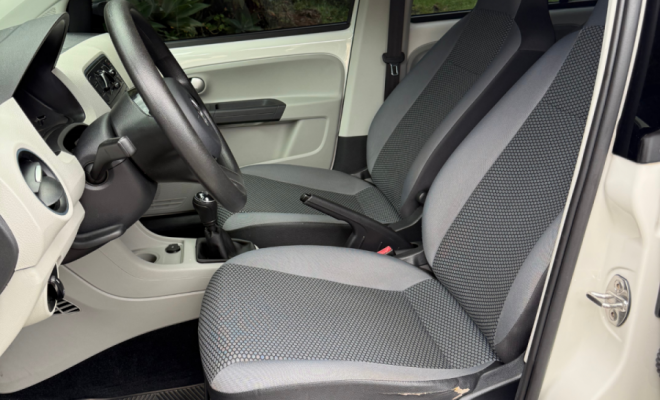 VW - VolksWagen up! move 1.0 TSI Total Flex 12V 5p 2016 Flex-8