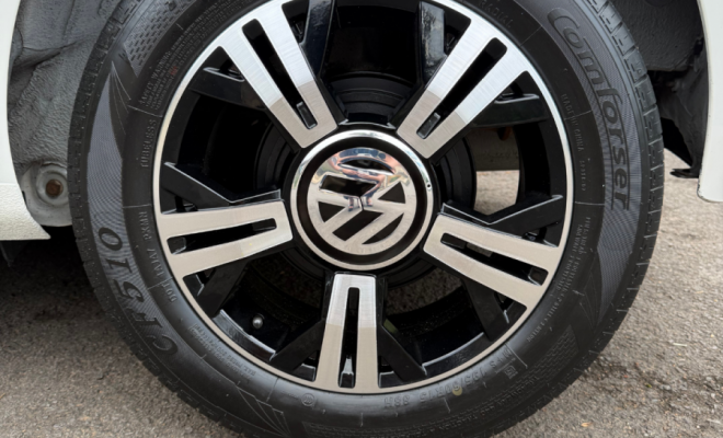 VW - VolksWagen up! move 1.0 TSI Total Flex 12V 5p 2016 Flex-16