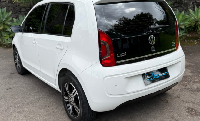 VW - VolksWagen up! move 1.0 TSI Total Flex 12V 5p 2016 Flex-12