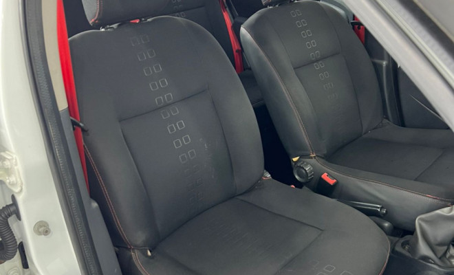 Renault SANDERO GT line Hi-Flex 1.6 16V 4p 2011-4