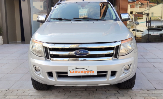 Ford Ranger Limited 3.2 4x4 CD Diesel Aut. 2013 Diesel-3