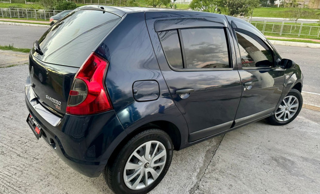 Renault SANDERO Expression Hi-Flex 1.6 8V - 2009-2