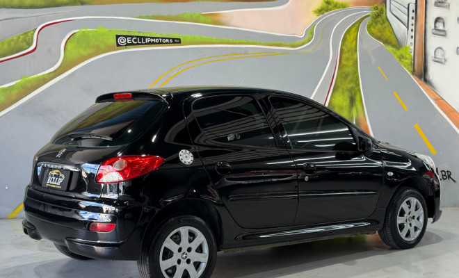 Peugeot 207 XR 1.4 Flex 8V 5p 2012 Flex-1