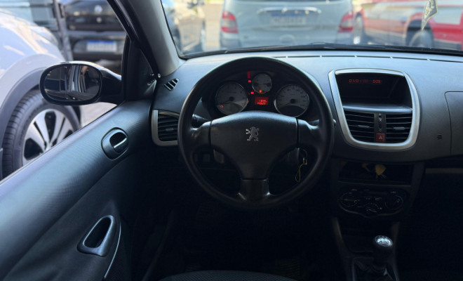 Peugeot 207 XR 1.4 Flex 8V 5p 2012 Flex-4