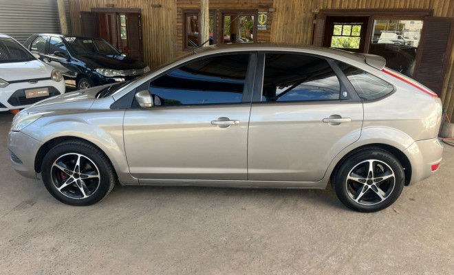 Ford Focus Ghia  2.0 16V/ 2.0 16V Flex 5p Aut 2009 Flex-0