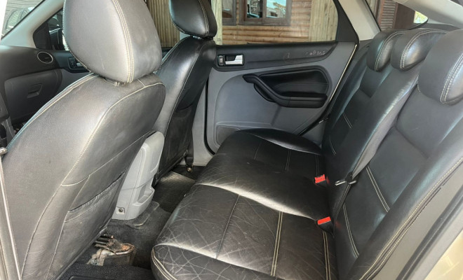 Ford Focus Ghia  2.0 16V/ 2.0 16V Flex 5p Aut 2009 Flex-7