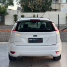 Ford Focus 1.6 S/SE/SE Plus Flex 8V/16V  5p 2013 Flex-4