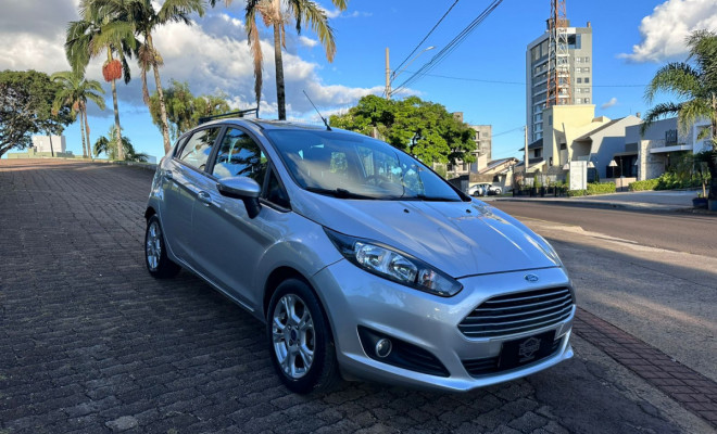 Ford Fiesta 1.6 16V Flex Aut. 5p 2016 Flex
