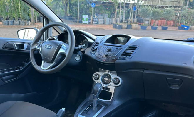 Ford Fiesta 1.6 16V Flex Aut. 5p 2016 Flex-8