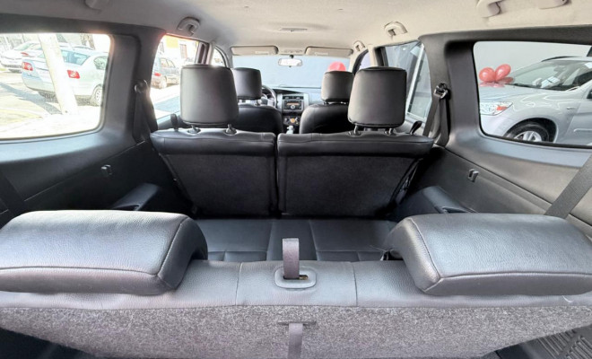 Nissan LIVINA GRAND SL 1.8 16V Flex Fuel Aut. 2013 Flex-8