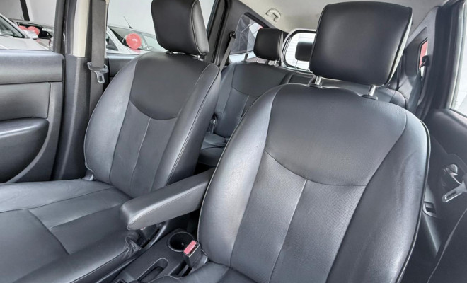 Nissan LIVINA GRAND SL 1.8 16V Flex Fuel Aut. 2013 Flex-1