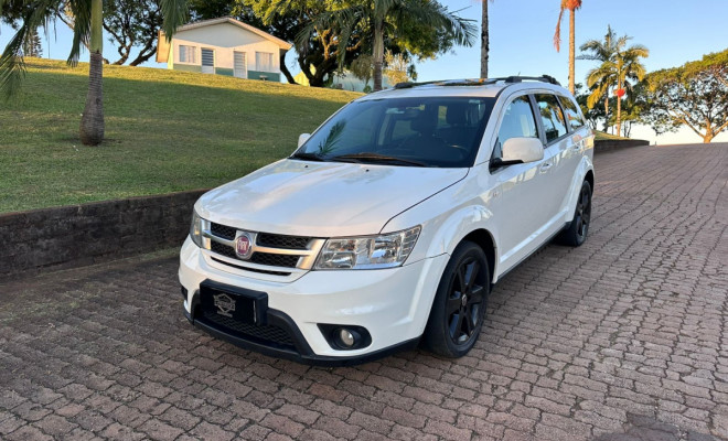 Fiat FREEMONT EMOT./PRECISION 2.4 16V 5p Aut. 2012 Gasolina-1