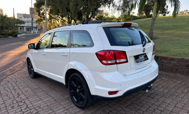 Fiat FREEMONT EMOT./PRECISION 2.4 16V 5p Aut. 2012 Gasolina-3