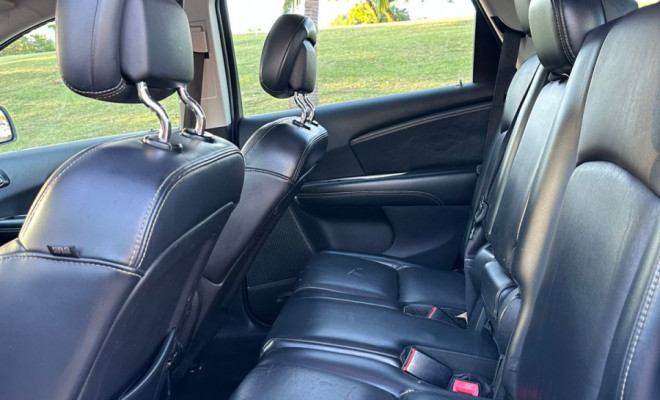 Fiat FREEMONT EMOT./PRECISION 2.4 16V 5p Aut. 2012 Gasolina-11