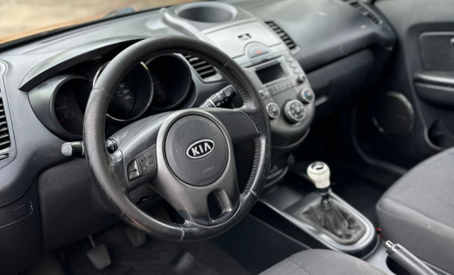 Kia Motors SOUL 1.6/ 1.6 16V FLEX Mec. 2011 Flex-8