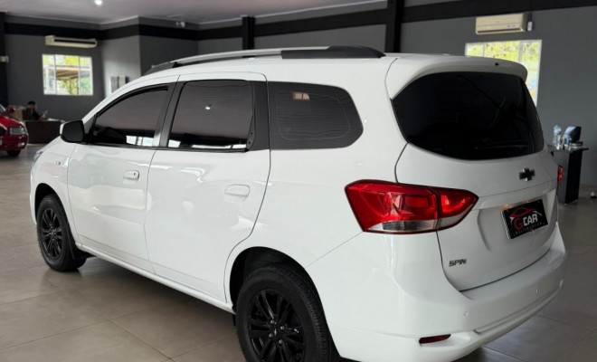 GM - Chevrolet SPIN LT 1.8 8V Econo.Flex 5p Mec. 2019 Flex-4