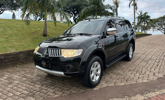 Mitsubishi Pajero DAKAR/HPE 3.5 4x4 Flex 5p Aut. 2013 Flex-1