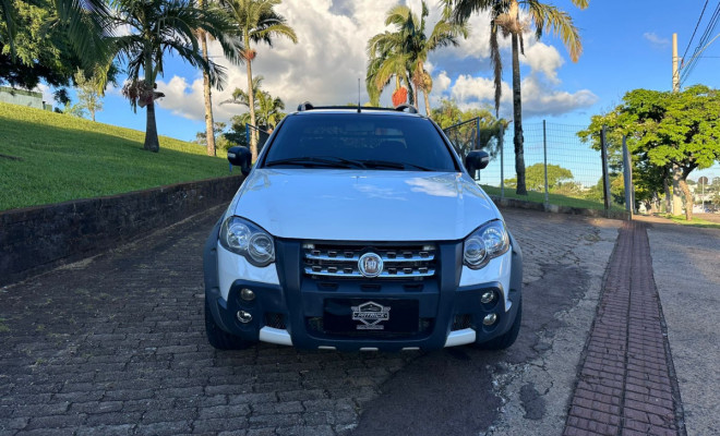 Fiat Strada Adventure1.8/ 1.8 LOCKER Flex CD 2012 Flex-0