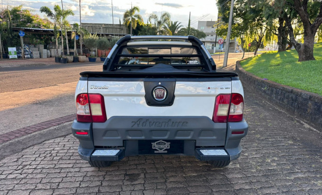 Fiat Strada Adventure1.8/ 1.8 LOCKER Flex CD 2012 Flex-4