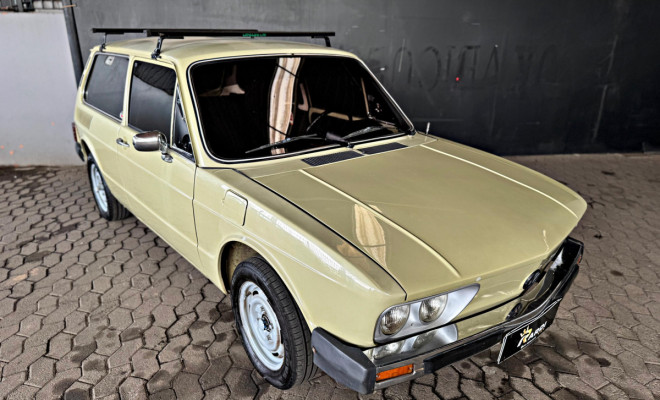 VW - VolksWagen Brasilia 1976 Gasolina