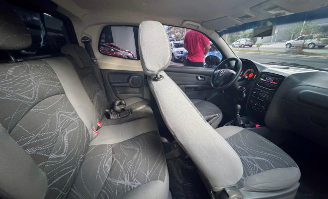 Fiat Strada Working 1.4 mpi Fire Flex 8V CD 2015 Flex-8