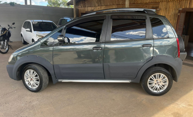 Fiat Idea HLX 1.8 mpi Flex 8V 5p 2009 Flex-0