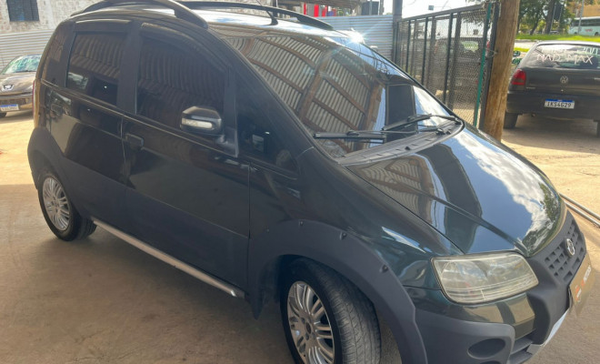 Fiat Idea HLX 1.8 mpi Flex 8V 5p 2009 Flex-4