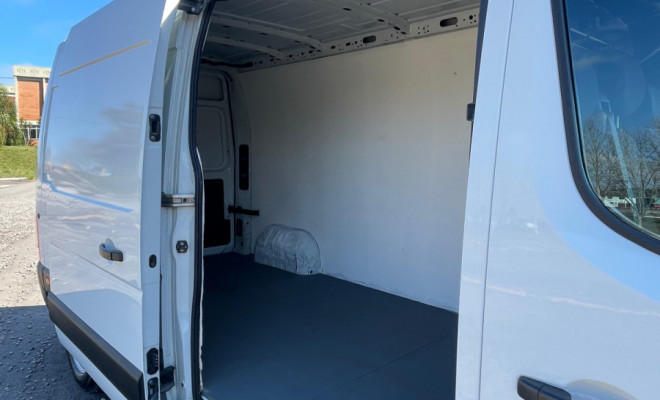 Renault Master 2.3 dCi Extra Furgão 16V Diesel 2019 Diesel-2