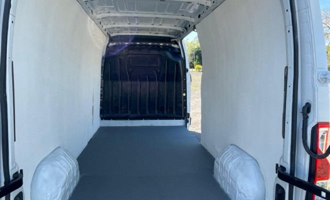 Renault Master 2.3 dCi Extra Furgão 16V Diesel 2019 Diesel-3